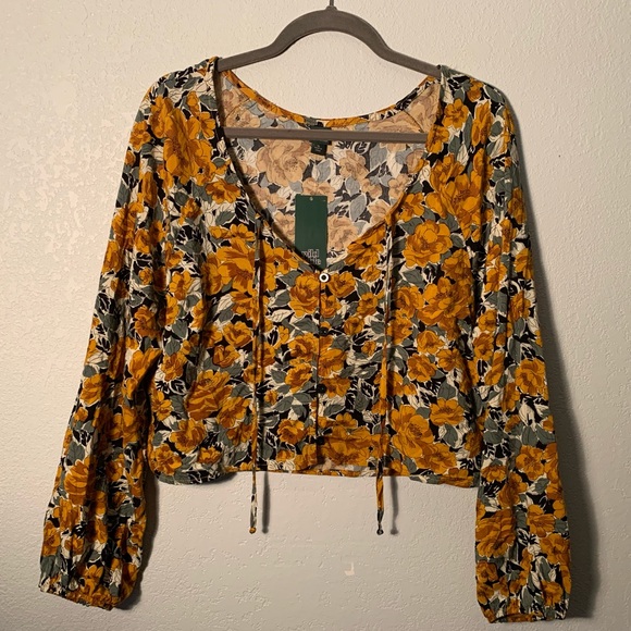 wild fable Tops - Floral Crop Top